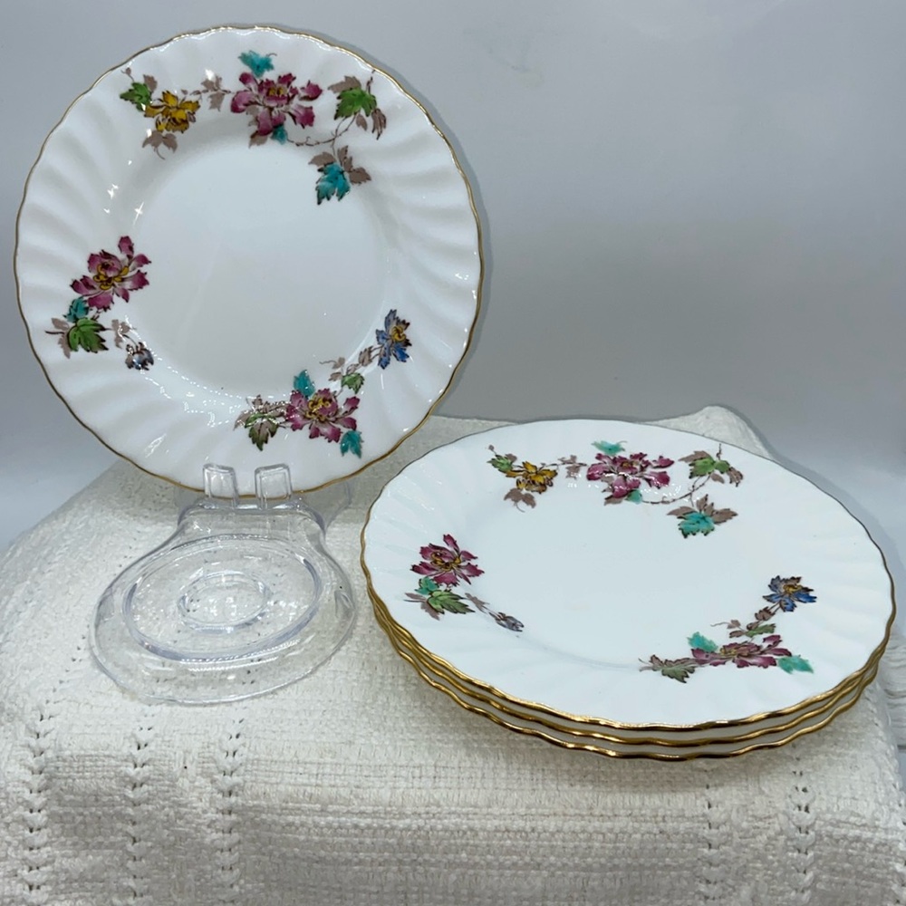 Minton “Vermont” 4 Bread & Butter Plates English Bone China